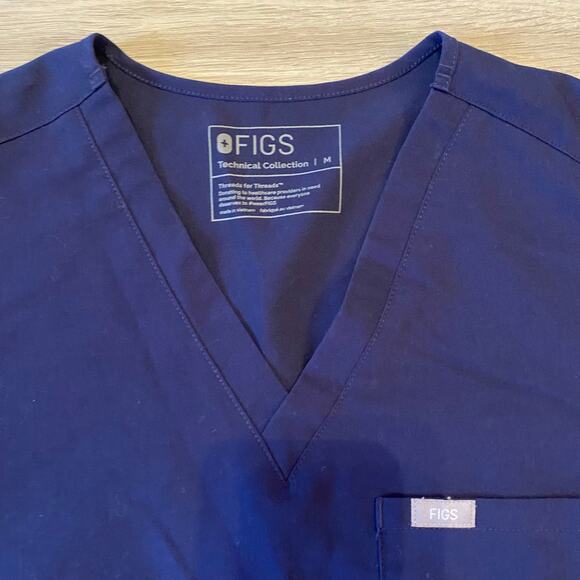 FIGS Navy Blue Zamora Jogger Catarina Top Scrub Set Uniform Women's size Medium - Picture 3 of 14